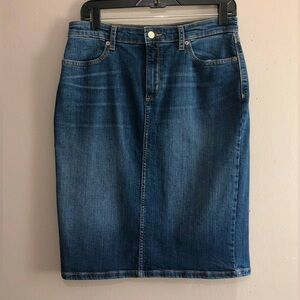 NWT Banana Republic Factory Denim Jean Skirt